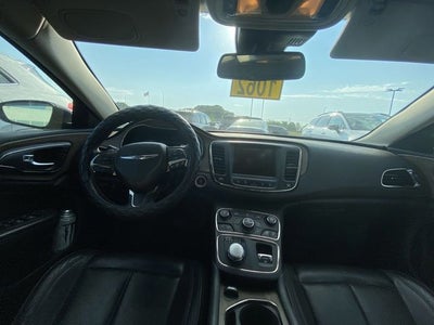 2015 Chrysler 200 C