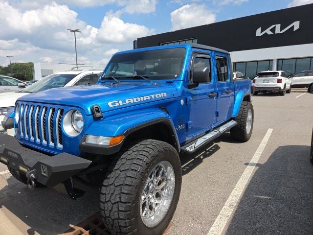 2022 Jeep Gladiator Overland