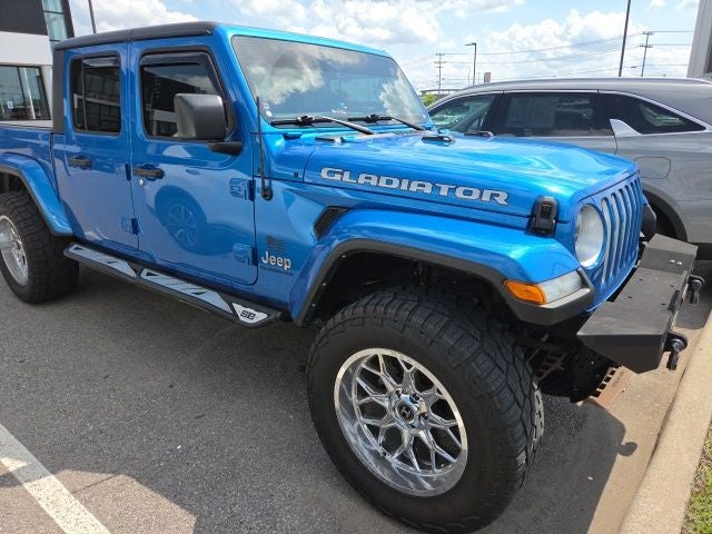 2022 Jeep Gladiator Overland