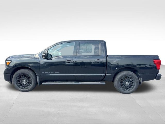 2018 Nissan Titan SV