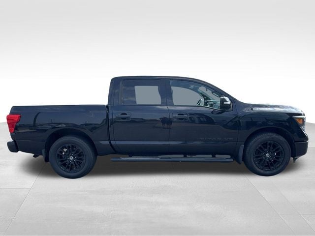2018 Nissan Titan SV