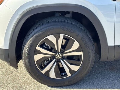 2026 Volkswagen Atlas Cross Sport 2.0T SE
