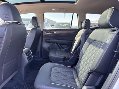 2025 Volkswagen Atlas 2.0T SEL Premium R-Line