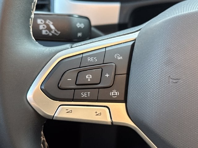 2022 Volkswagen Atlas Cross Sport 2.0T SE w/Technology