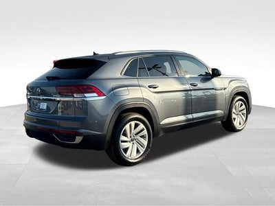 2022 Volkswagen Atlas Cross Sport 2.0T SE w/Technology