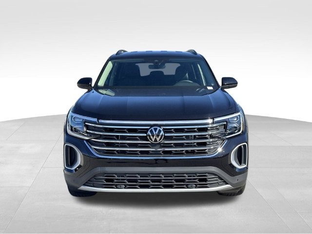 2026 Volkswagen Atlas SE w/Technology