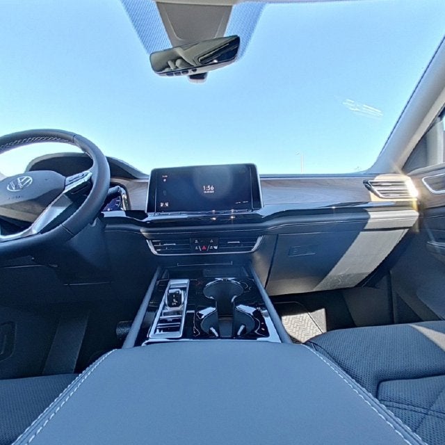 2026 Volkswagen Atlas SE w/Technology