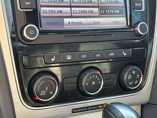 2013 Volkswagen Passat 2.5 SE