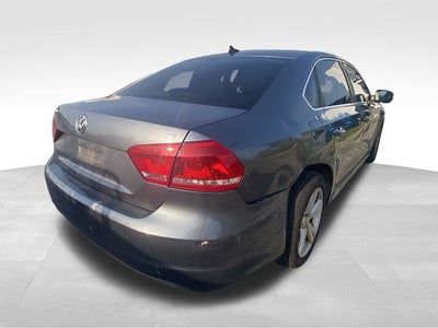2013 Volkswagen Passat 2.5 SE