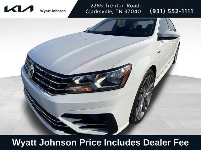2017 Volkswagen Passat 1.8T R-Line