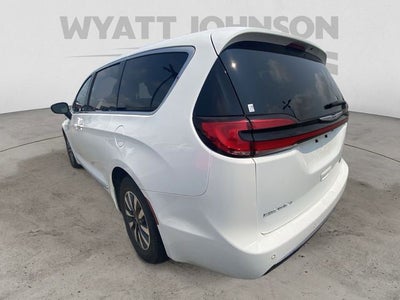 2023 Chrysler Pacifica Hybrid Limited