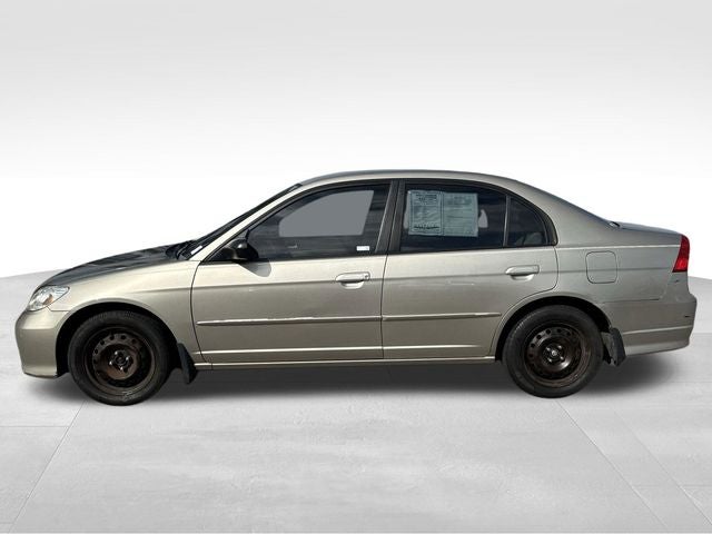 Used 2005 Honda Civic LX with VIN 2HGES16545H590989 for sale in Clarksville, TN