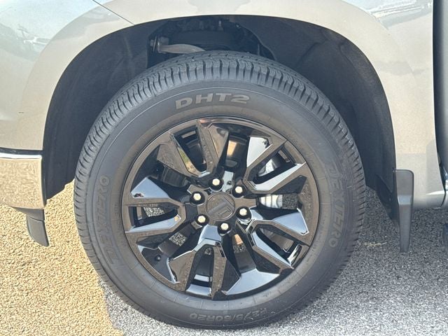2025 Chevrolet Silverado 1500 LT LT1