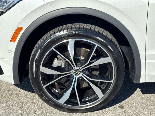 2024 Volkswagen Tiguan 2.0T SEL R-Line