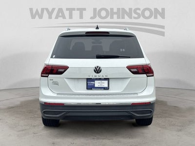 2023 Volkswagen Tiguan 2.0T SE