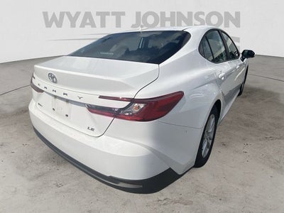2025 Toyota Camry LE