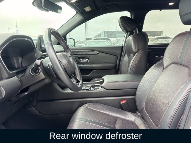 2025 Honda Pilot Black Edition