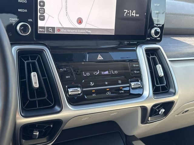 2022 Kia Sorento EX