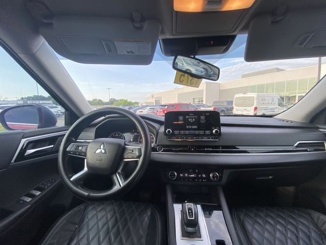 2022 Mitsubishi Outlander SEL