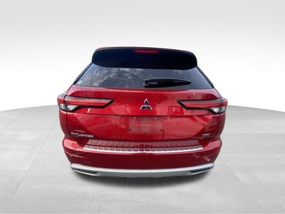 2022 Mitsubishi Outlander SEL