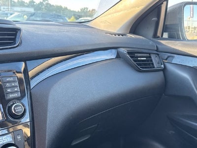 2018 Nissan Rogue Sport SV