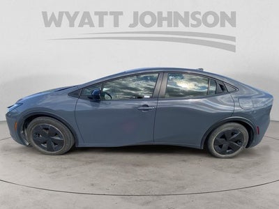 2024 Toyota Prius LE