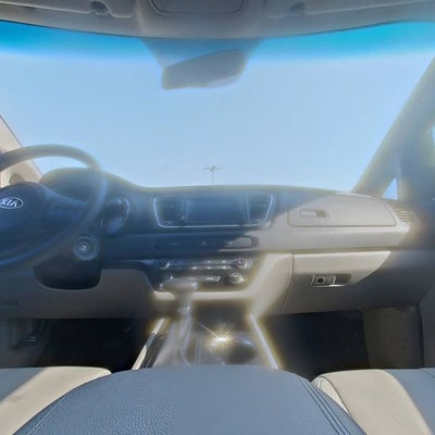 2021 Kia Sedona LX