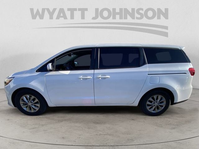 2021 Kia Sedona LX