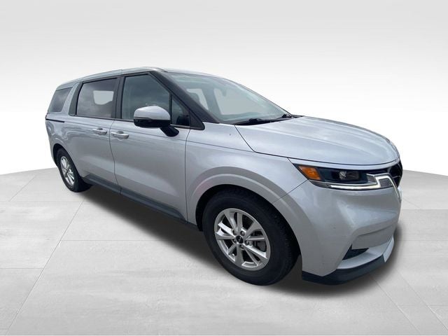 2022 Kia Carnival LX