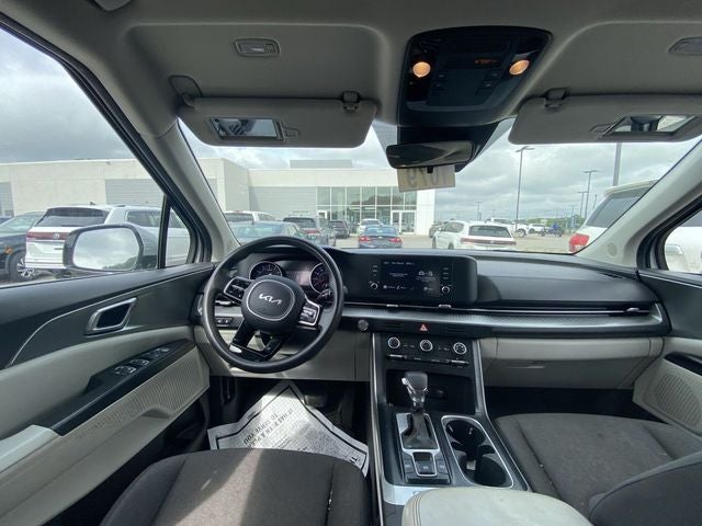 2022 Kia Carnival LX
