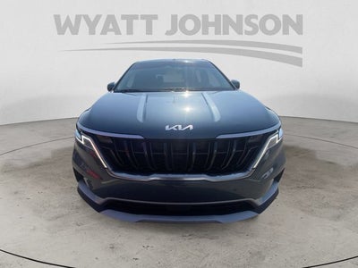 2024 Kia Carnival EX