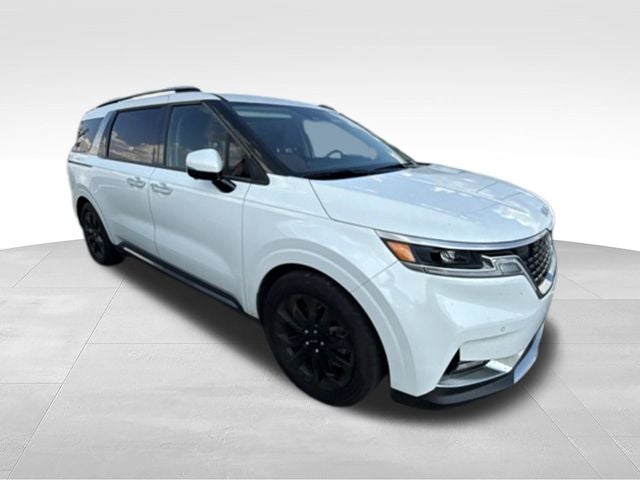 2024 Kia Carnival SX