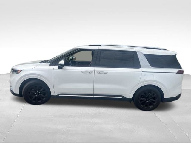 2024 Kia Carnival SX