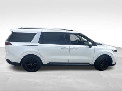 2024 Kia Carnival SX