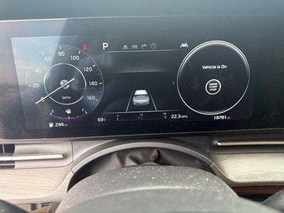 2024 Kia Carnival SX