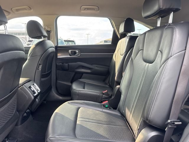 2022 Kia Sorento Hybrid S