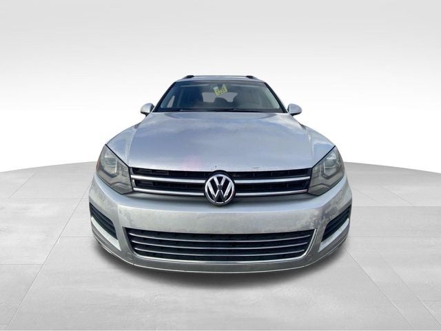 2011 Volkswagen Touareg V6 TDI Sport