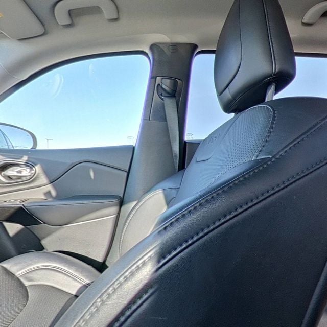 2023 Jeep Cherokee Altitude