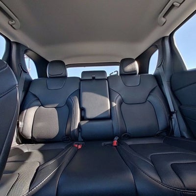 2023 Jeep Cherokee Altitude