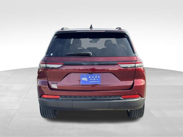 2022 Jeep Grand Cherokee Altitude