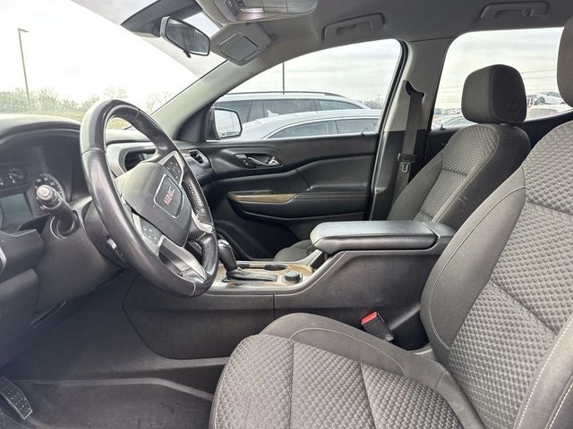 2018 GMC Acadia SLE-2