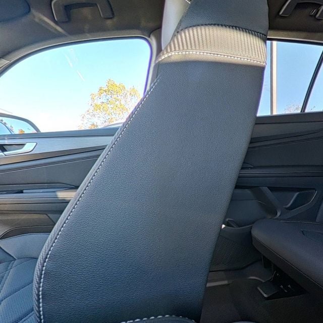 2026 Volkswagen Atlas Cross Sport 2.0T SE