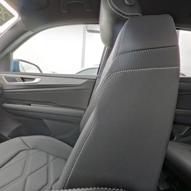 2025 Volkswagen Atlas Cross Sport 2.0T SE