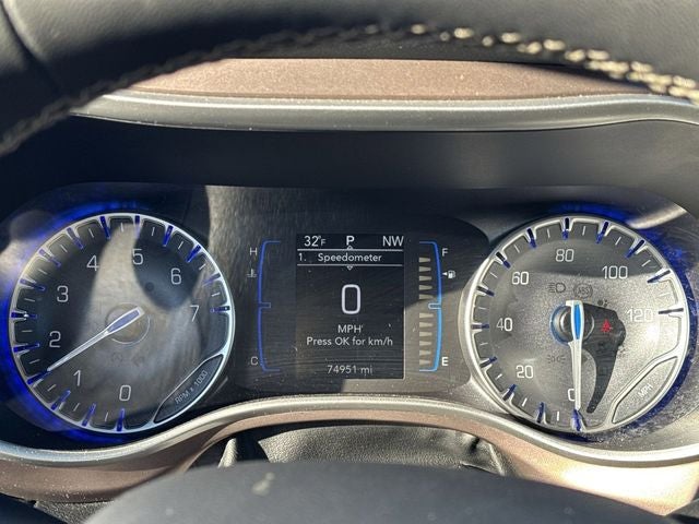 2023 Chrysler Voyager LX