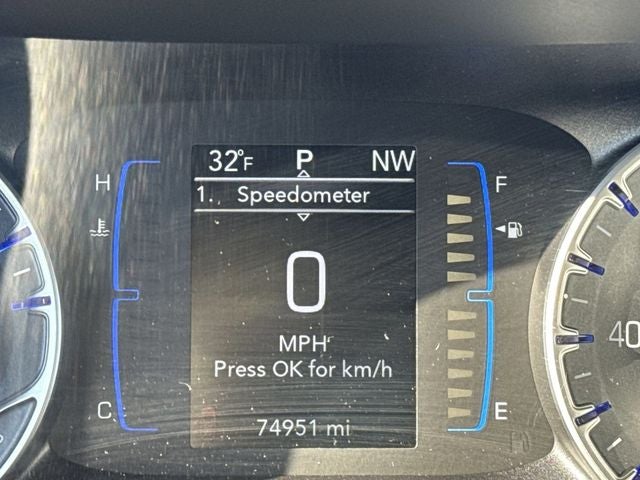 2023 Chrysler Voyager LX