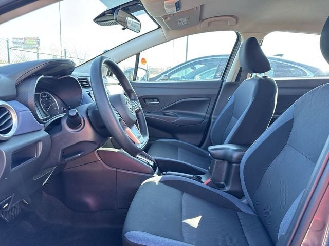 2023 Nissan Versa 1.6 SV