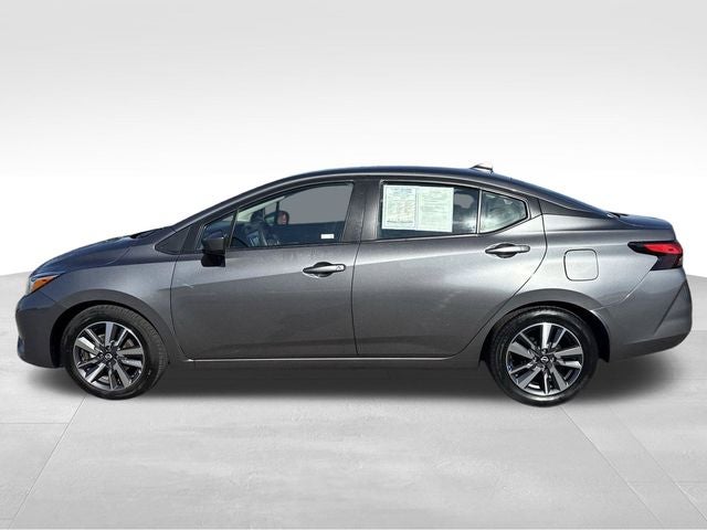 2023 Nissan Versa 1.6 SV