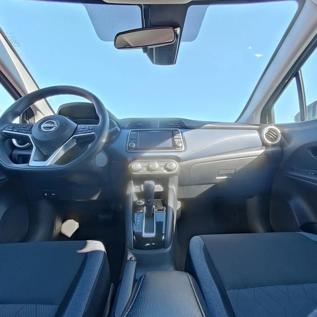 2023 Nissan Versa 1.6 SV