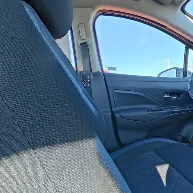 2023 Nissan Versa 1.6 SV