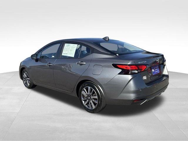 2023 Nissan Versa 1.6 SV